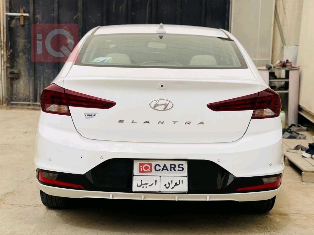هيونداي النترا